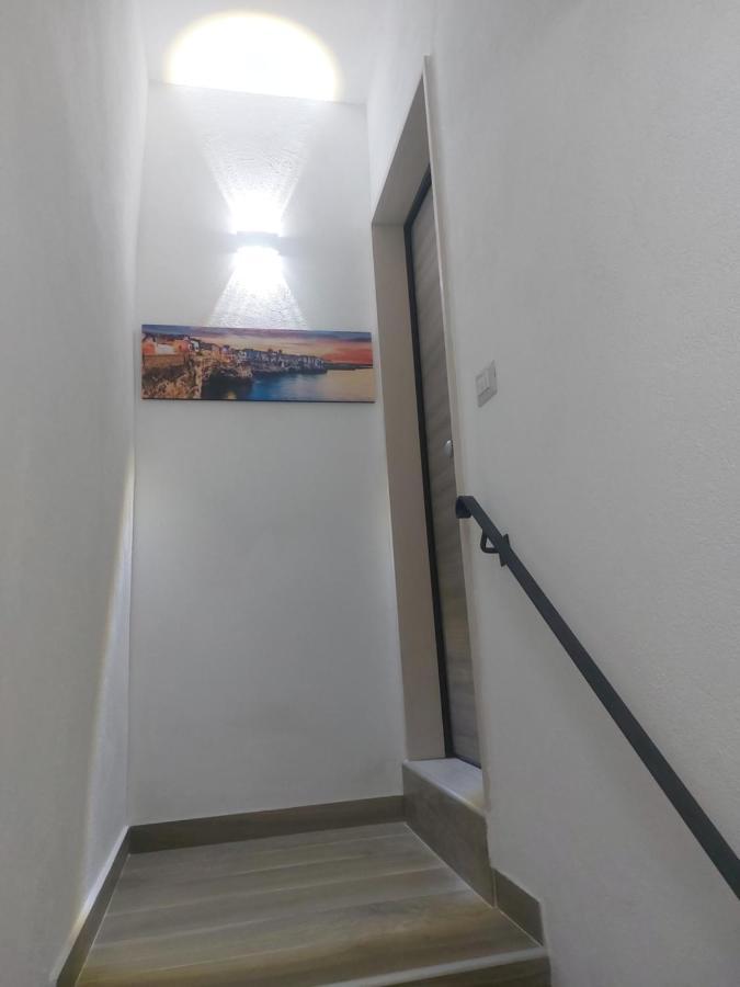 Casa Junno Monte SantʼAngelo Exterior foto